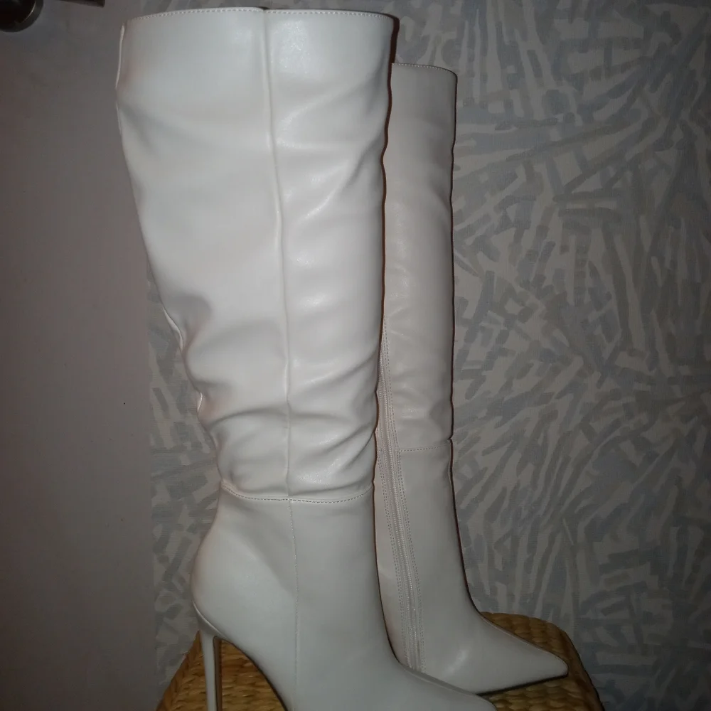 Women's, White, Boots with Heel - Picture 4 of 4